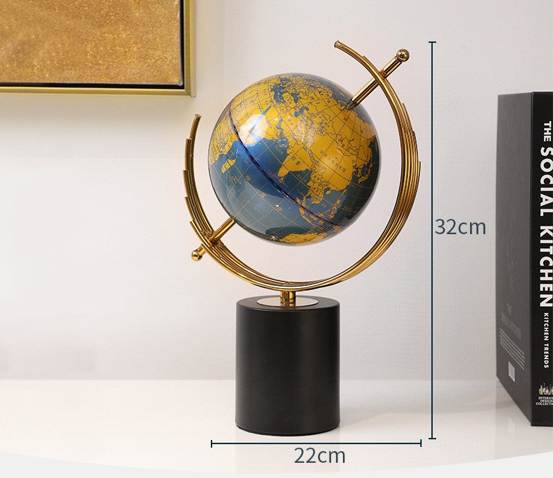 Stratosphere Home Decor Showpiece