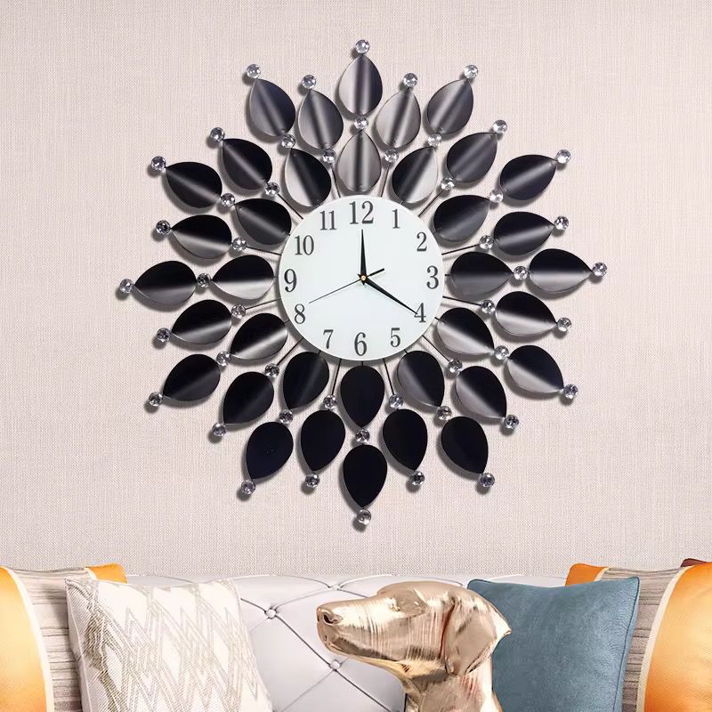 Fancy Metal Wall Clock For Home Decor