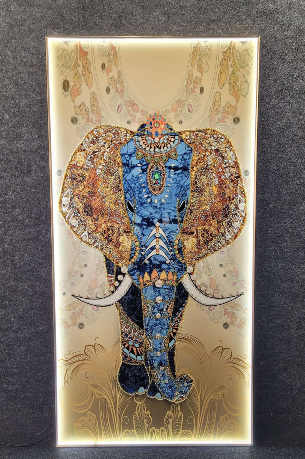 Modern Crystal Painting Set with Metal Framing - Golden Frame, Crystal & Glass Work - LED Light
