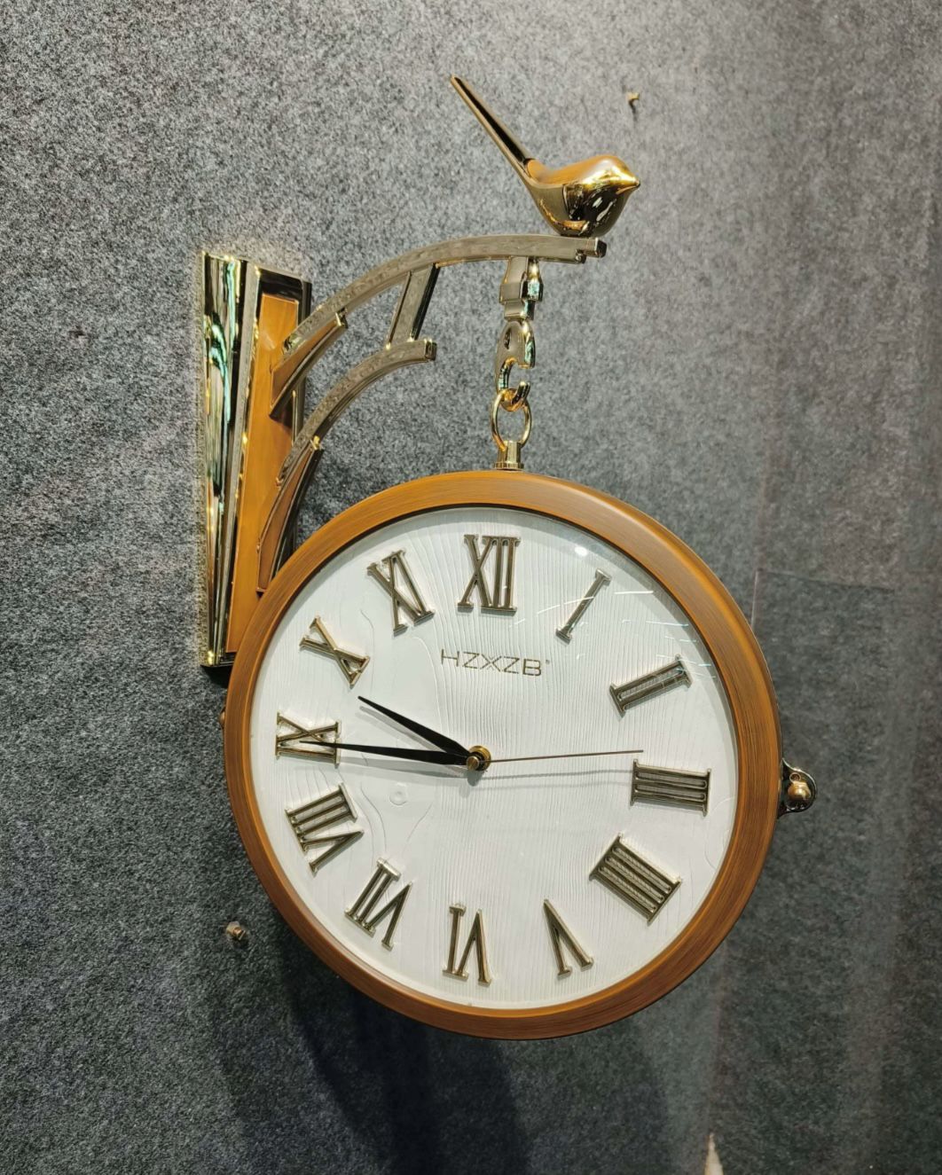 Selected Variant Image