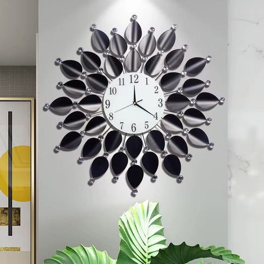 Fancy Metal Wall Clock For Home Decor