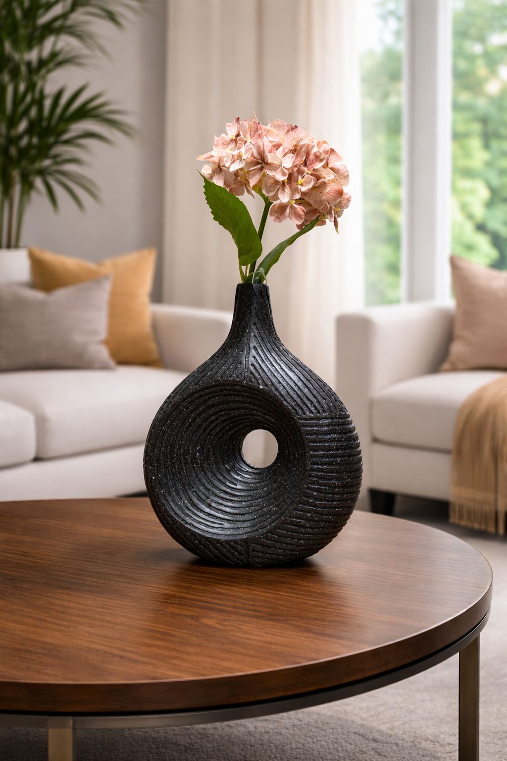 Premium Handcrafted Polyresin Flower Vase For Home - Style 3